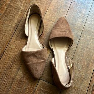 Excellent used brown faux swade slides.